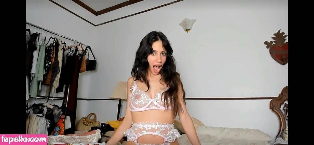 Raya Youtube Naked Influencer - Carmona Nude Videos - #6