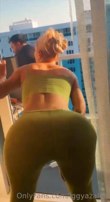 Iggy Azalea Leggings Twerk OnlyFans Video Leaked - #6