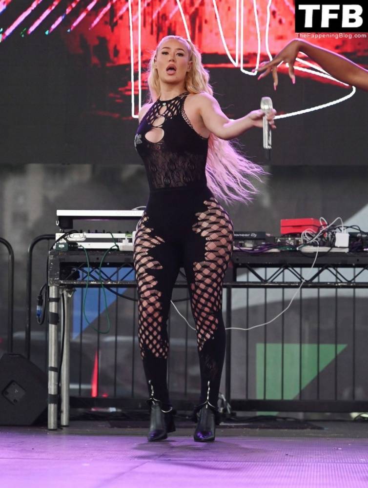 Iggy Azalea Displays Her Stunning Figure at the Long Beach Pride Music Festival in LA - #18