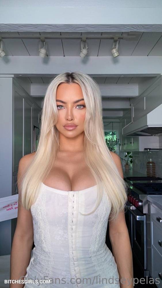 Lindsey Pelas Instagram Nude Influencer - Lindsey Nicole Pelas Onlyfans Leaked Videos - #6