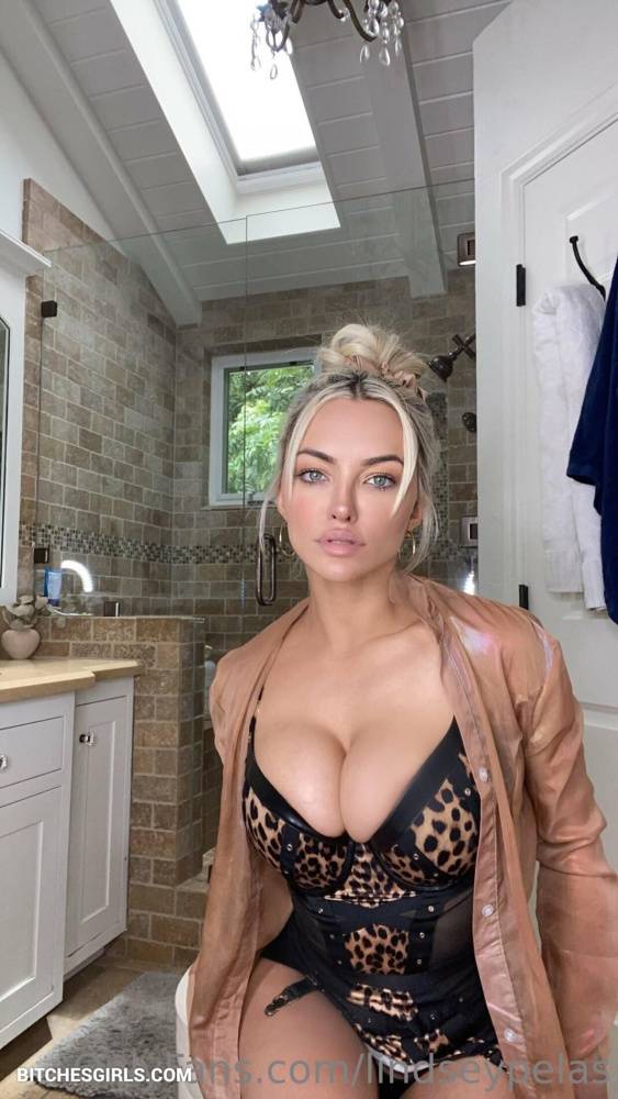 Lindsey Pelas Instagram Sexy Influencer - Lindsey Onlyfans Leaked Nude Videos - #18