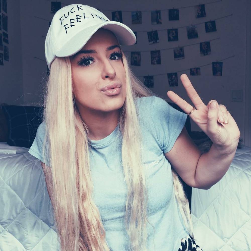 Tana Mongeau Sexy Pictures - #17