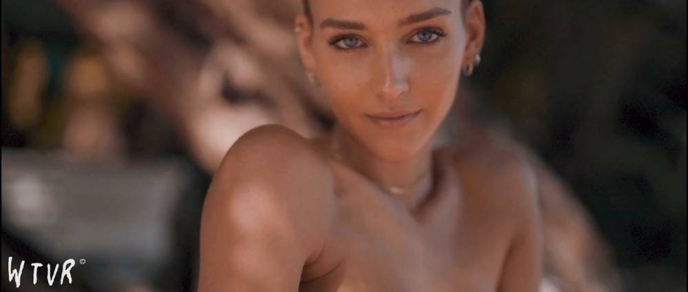 Rachel Cook Nude BTS Beach Photoshoot Patreon Video Leaked - #14