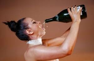 Sensual milf Nikki Benz is drinking champagne like a pornstar! - #main