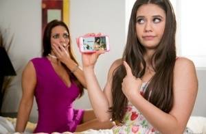 Hairy lesbian mom seduces teen to tongue & eat pussy hot reality porn - #main