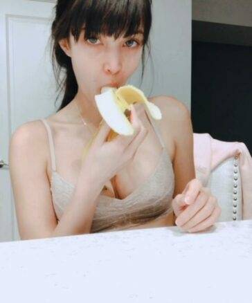 Cincinbear Banana Blowjob Onlyfans Video Leaked - #main