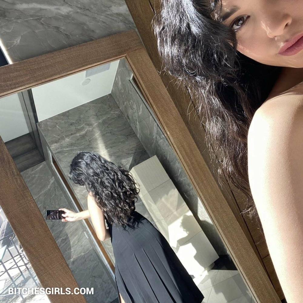 Valkyrae Sexy Photo Album - #main