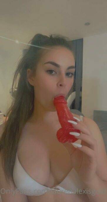 Lauren Alexis Dildo Blowjob Onlyfans Video Leaked - #main