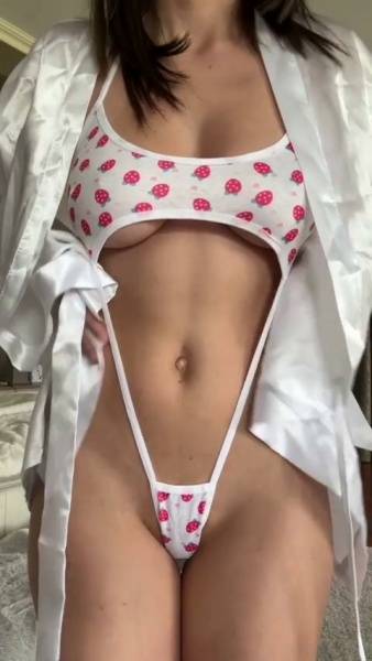 Christina Khalil Robe Strip Sling Bikini Onlyfans Video Leaked - Usa on clubgf.com