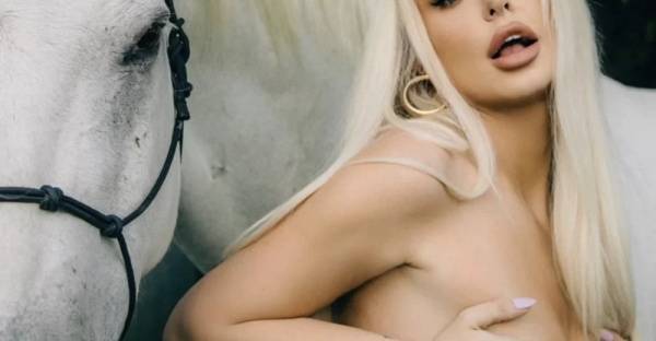 Tana mongeau only fan leaked nude photos and videos on clubgf.com