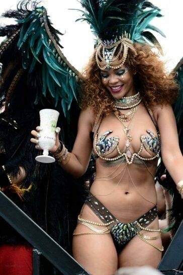 Rihanna Bikini Festival Nip Slip Photos Leaked on clubgf.com