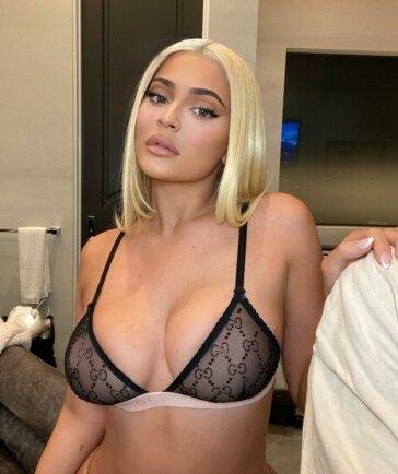 Kylie Jenner Sheer See Through Lingerie Nip Slip Set Leaked - Usa on clubgf.com