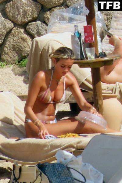 Katherine Pilkington & Ross Barkley Continue Their Holiday in Sardinia on clubgf.com