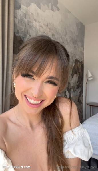 Riley Reid Pornstar Photos For Free - Letrileylive Onlyfans Leaked Naked Pics on clubgf.com