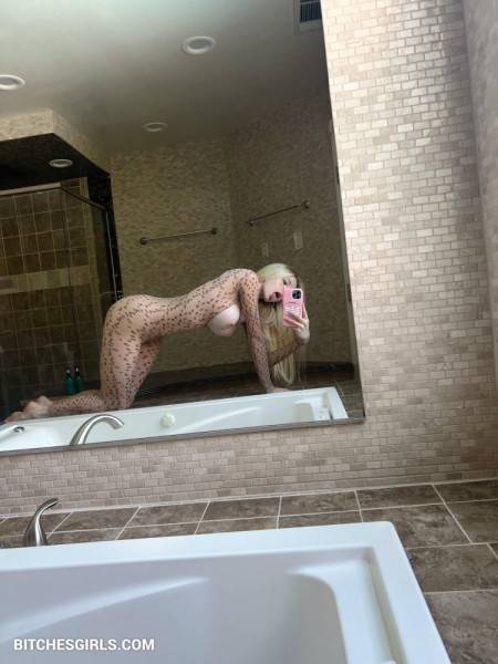 Msfiiire Cosplay Nudes - Amber Star Nsfw Photos Cosplay on clubgf.com