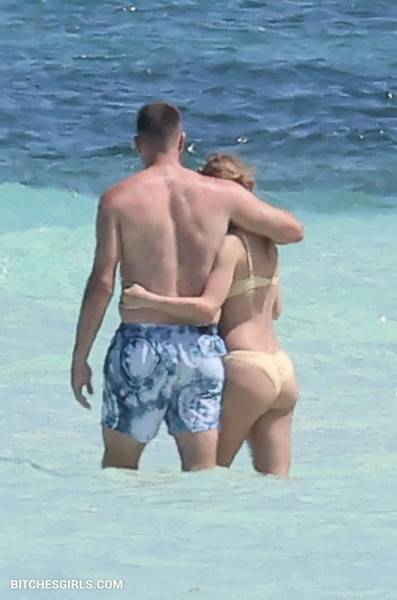 Taylor Swift Nude Celebrities - Taylorswift Celebrities Leaked Nude Photos on clubgf.com